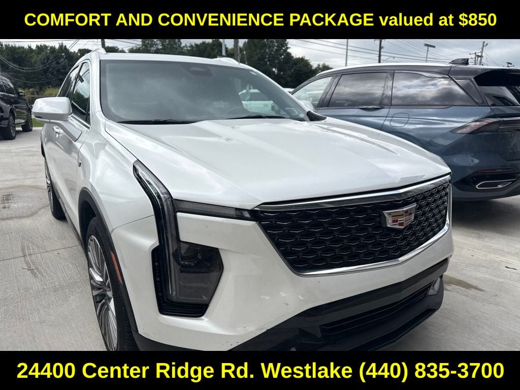 2024 Cadillac XT4 Premium Luxury
