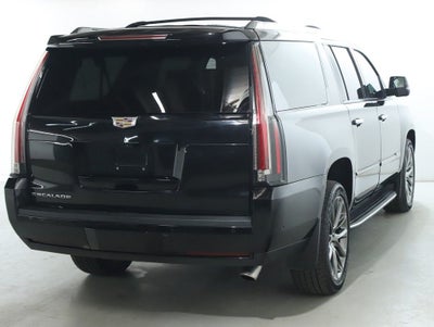 2019 Cadillac Escalade ESV Luxury