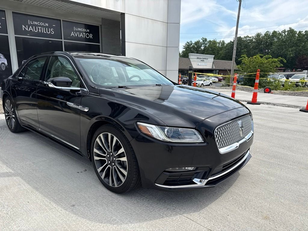2019 Lincoln Continental Select