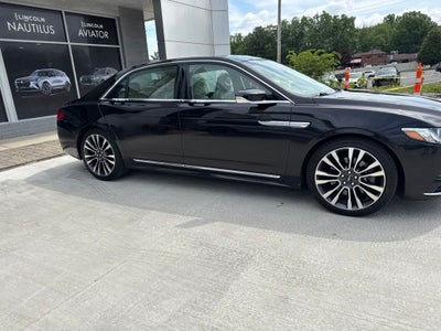 2019 Lincoln Continental Select