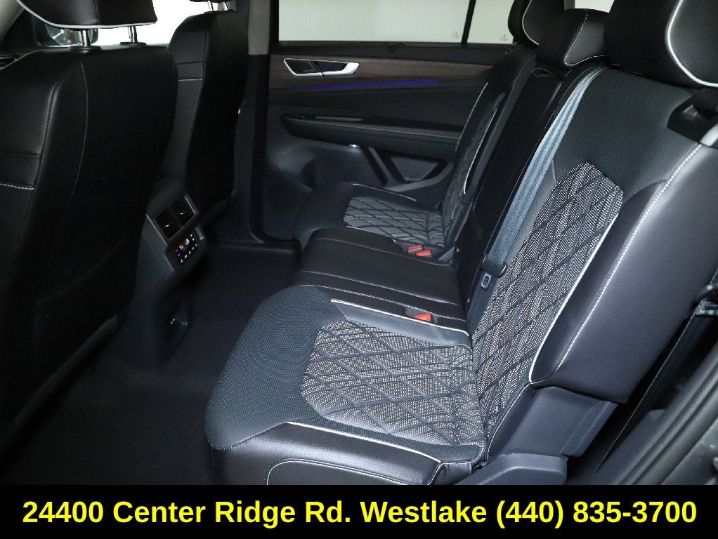 2024 Volkswagen Atlas 2.0T SEL Premium R-Line