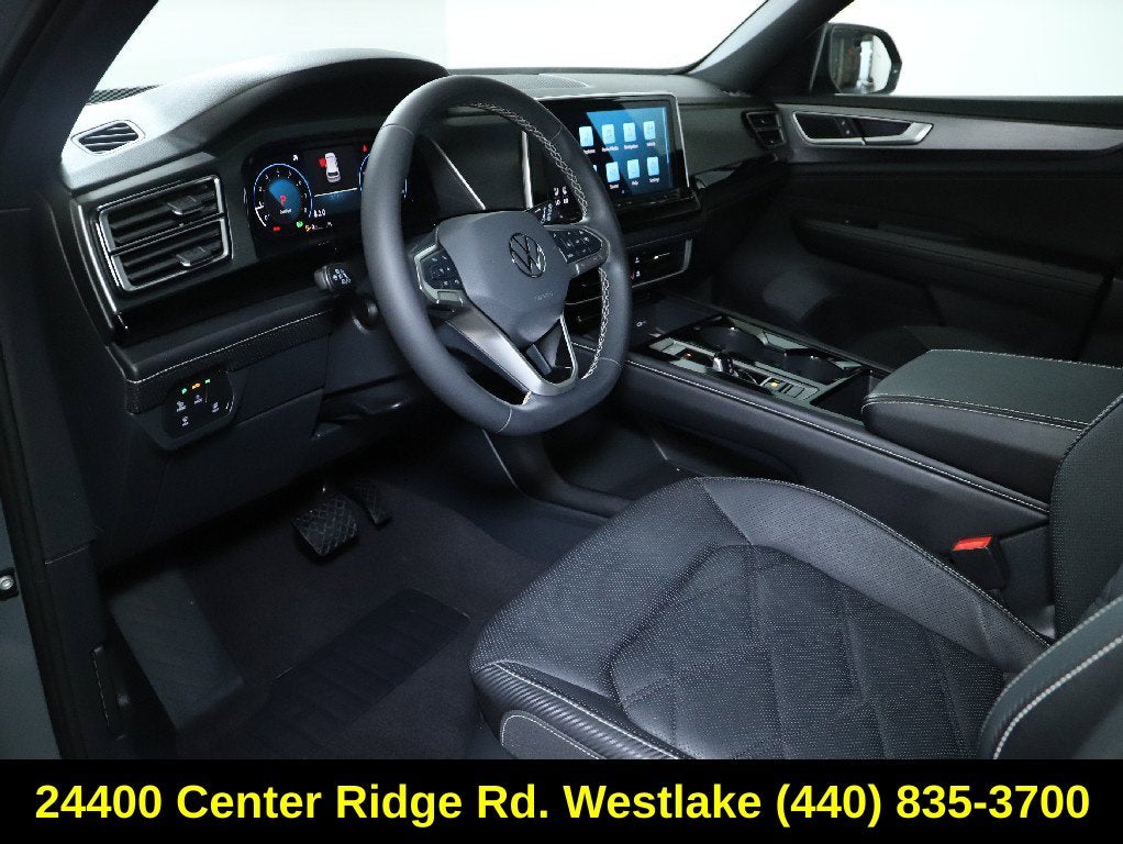 2024 Volkswagen Atlas Cross Sport 2.0T SE w/Technology