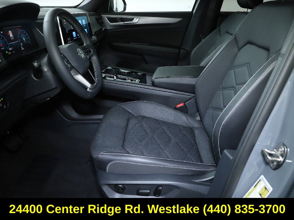 2024 Volkswagen Atlas Cross Sport 2.0T SE w/Technology