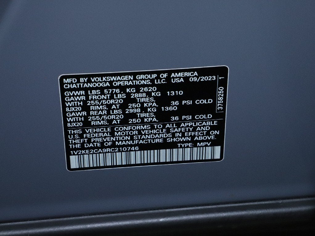 2024 Volkswagen Atlas Cross Sport 2.0T SE w/Technology
