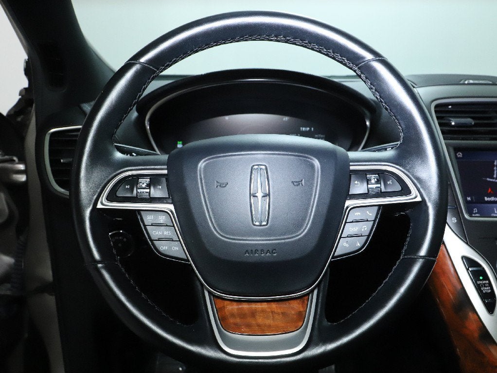 2020 Lincoln Nautilus Reserve