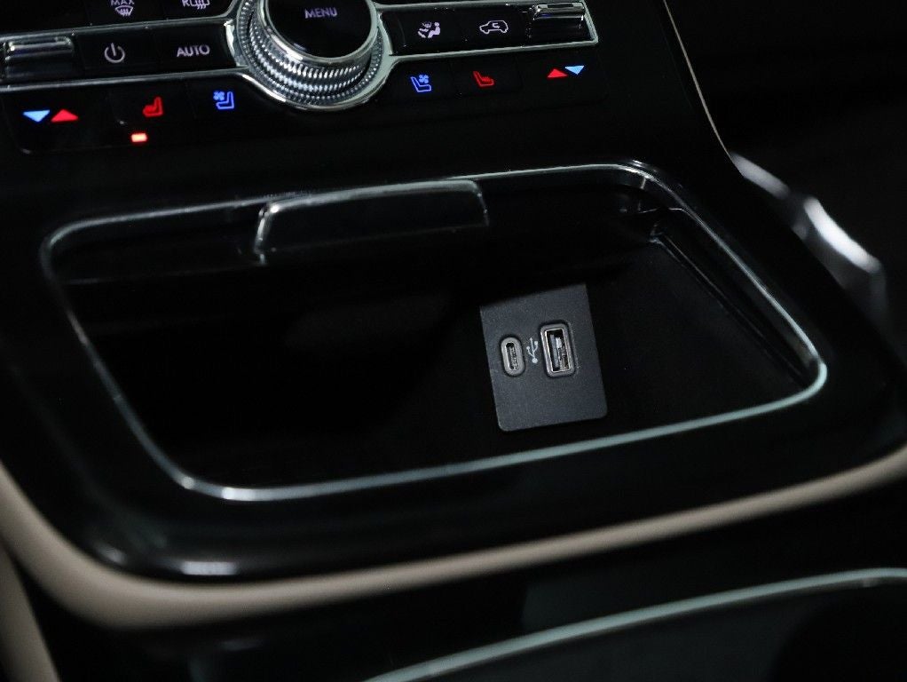 2021 Lincoln Nautilus Reserve