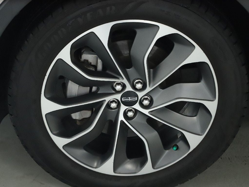 2021 Lincoln Nautilus Reserve