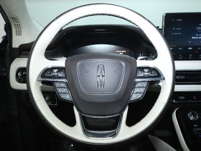 2023 Lincoln Nautilus Black Label