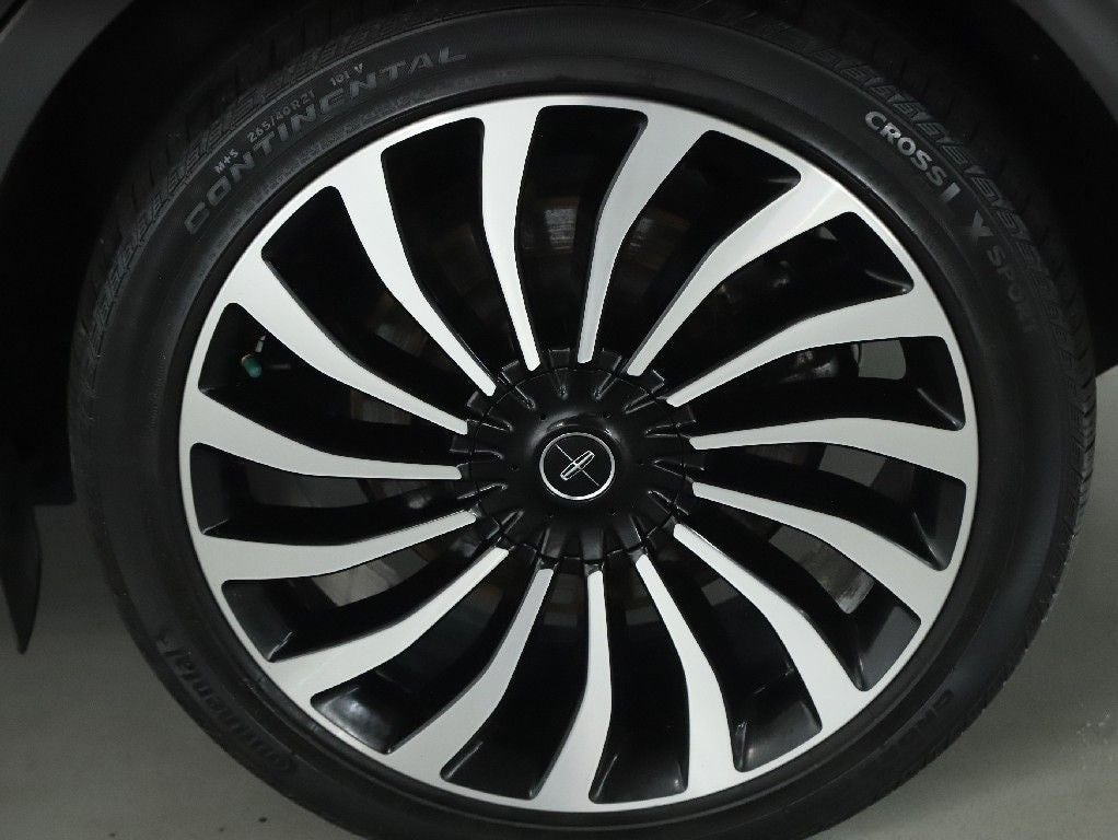 2023 Lincoln Nautilus Black Label