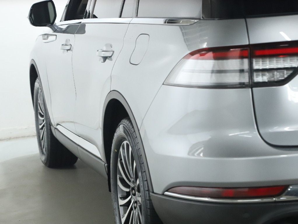 2023 Lincoln Aviator Standard Premium