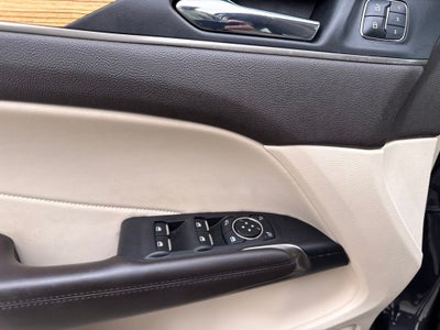 2015 Lincoln MKC Base