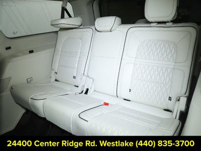 2022 Lincoln Navigator L Black Label