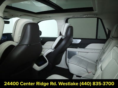 2022 Lincoln Navigator L Black Label