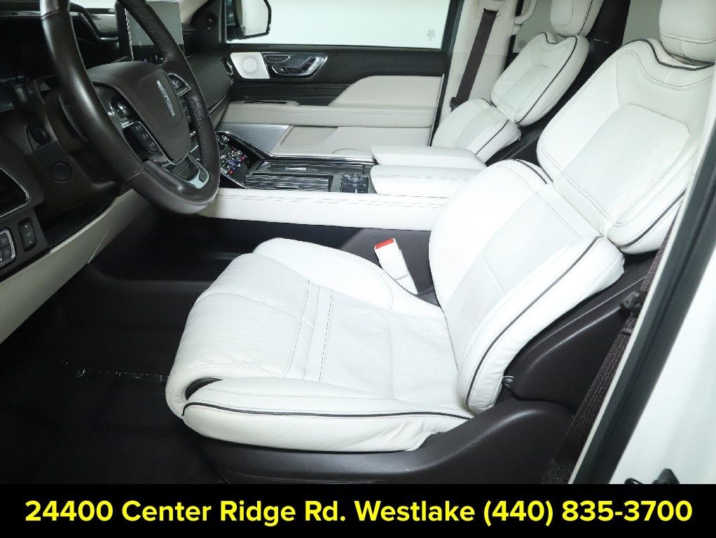 2022 Lincoln Navigator L Black Label