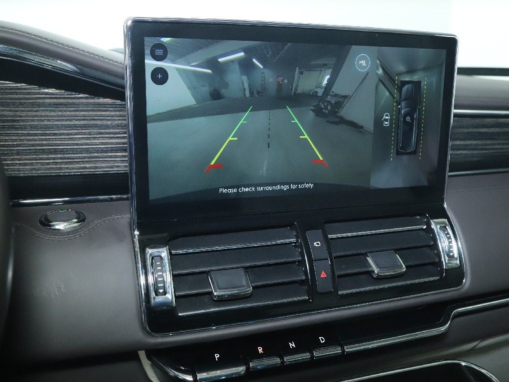 2022 Lincoln Navigator L Black Label