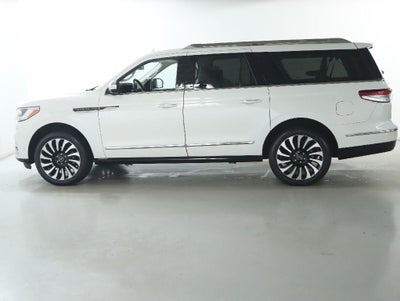 2022 Lincoln Navigator L Black Label