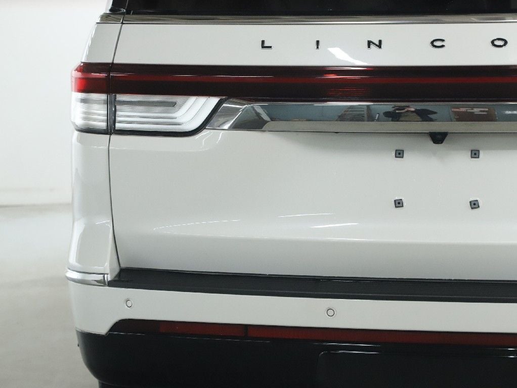 2022 Lincoln Navigator L Black Label