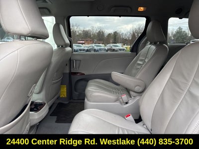 2014 Toyota Sienna XLE 7 Passenger