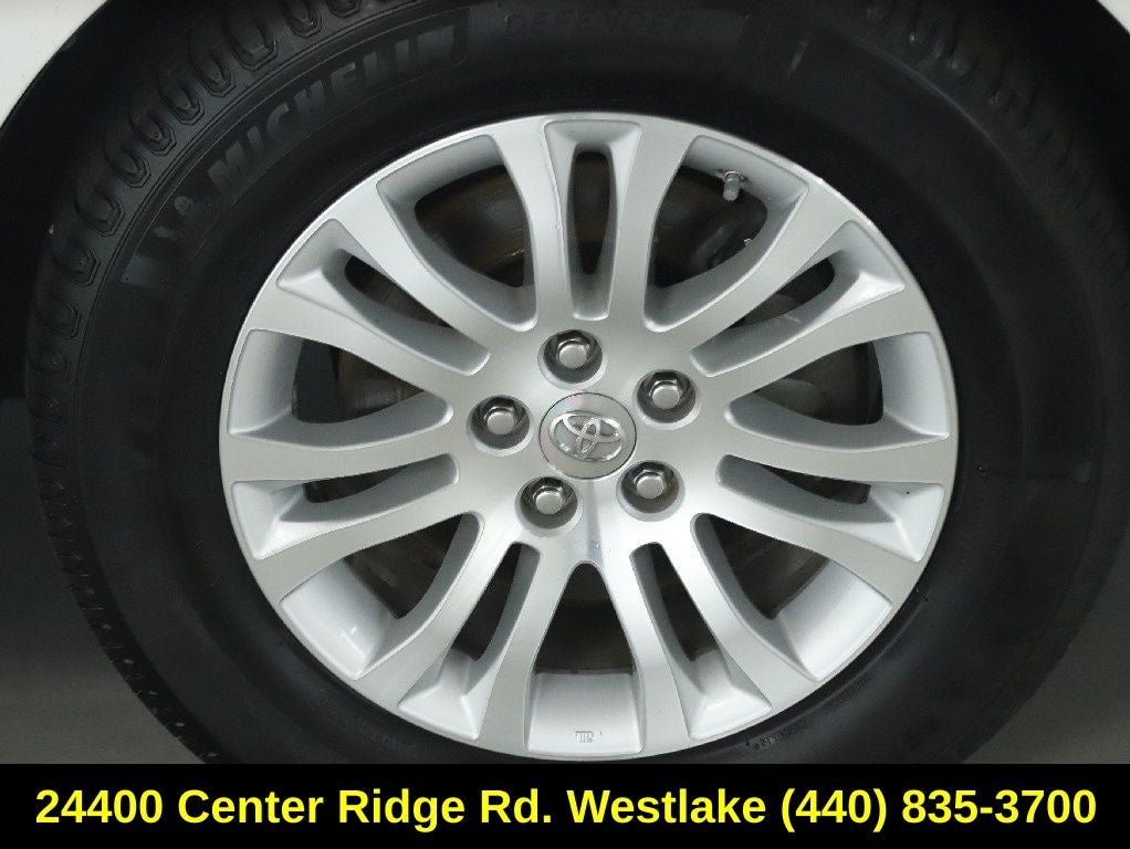 2016 Toyota Sienna XLE Premium 8 Passenger