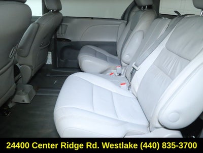 2016 Toyota Sienna XLE Premium 8 Passenger
