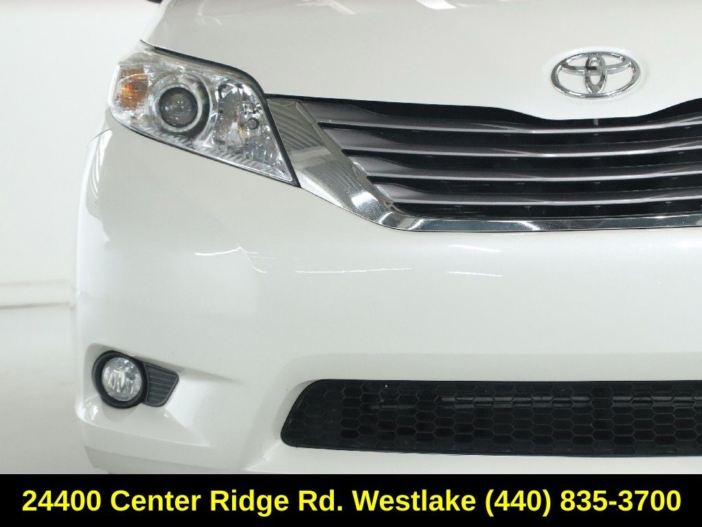 2016 Toyota Sienna XLE Premium 8 Passenger