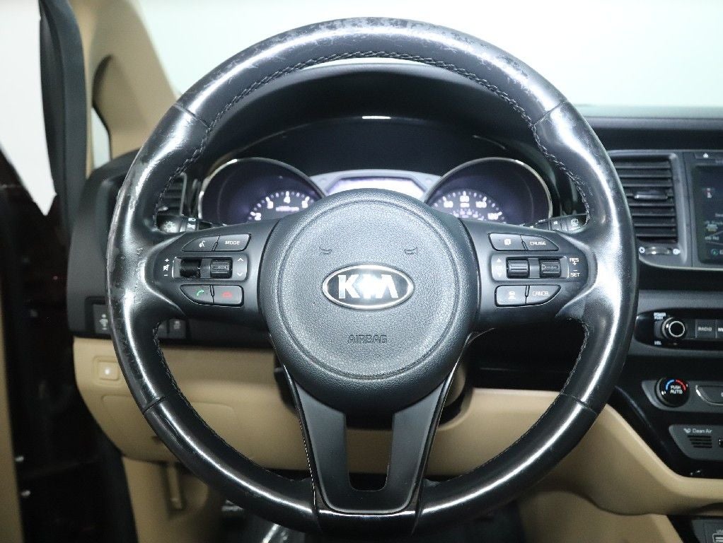 2017 Kia Sedona SX