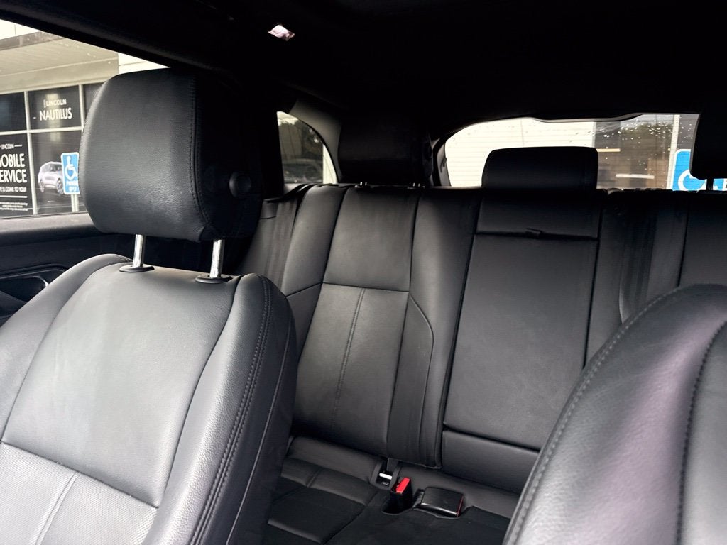2025 Land Rover Range Rover Velar Dynamic SE