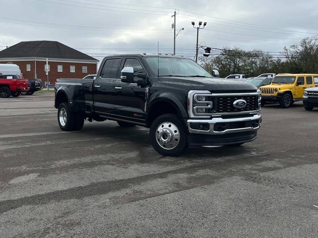 2025 Ford Super Duty F-450 DRW King Ranch