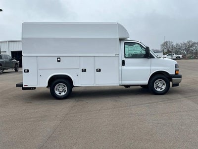 2025 Chevrolet Express Cutaway 3500 1WT