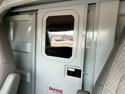 2025 Chevrolet Express Cutaway 3500 1WT