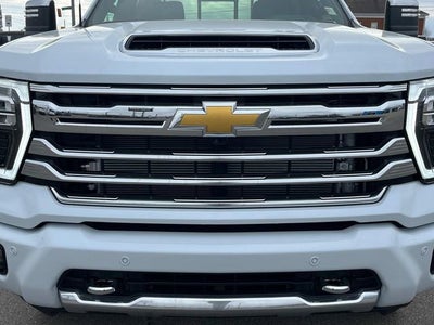 2026 Chevrolet Silverado 3500 HD High Country DRW