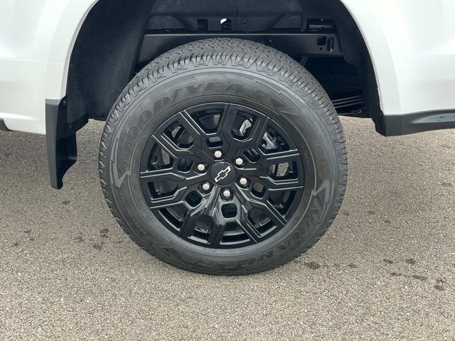 2025 Chevrolet Colorado WT/LT