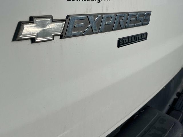 2015 Chevrolet Express Cargo 2500 2500 Regular Wheelbase Rear-Wheel Drive