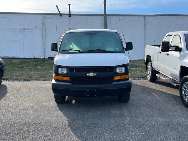 2015 Chevrolet Express Cargo 2500 2500 Regular Wheelbase Rear-Wheel Drive