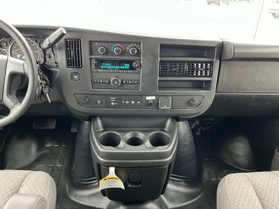 2025 GMC Savana Cutaway 3500 1WT