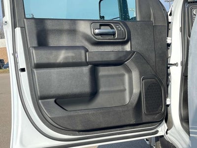 2025 GMC Sierra 3500 HD Chassis Cab Pro