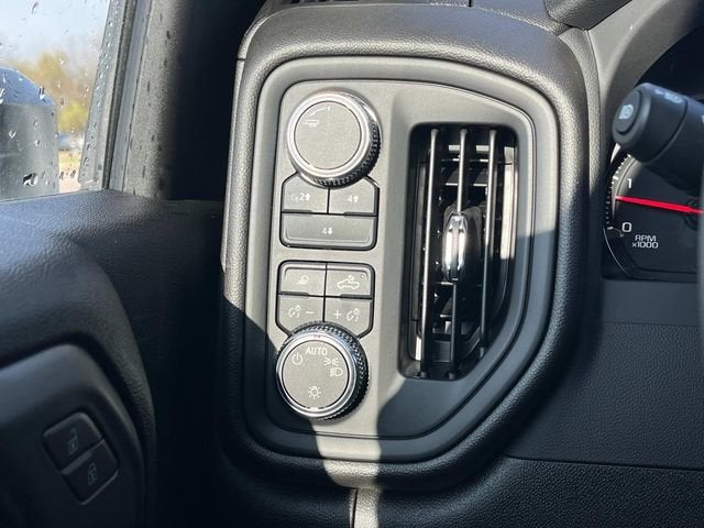 2025 GMC Sierra 3500 HD Chassis Cab Pro