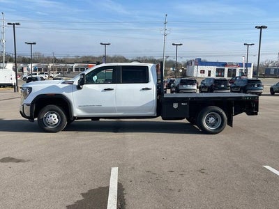 2025 GMC Sierra 3500 HD Chassis Cab Pro