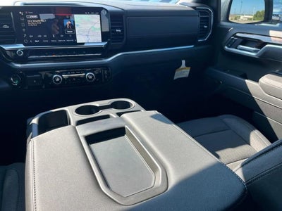 2025 GMC Sierra 1500 SLE