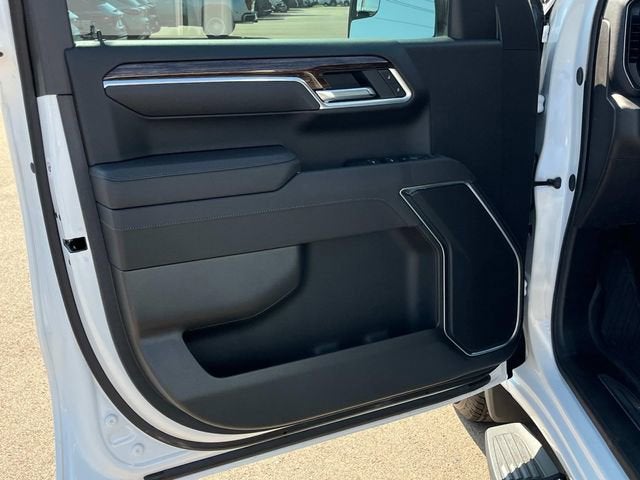 2025 GMC Sierra 1500 SLE