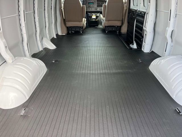 2025 GMC Savana Cargo 2500 Work Van