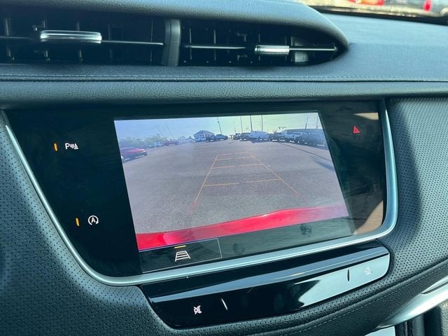 2023 Cadillac XT5 Luxury