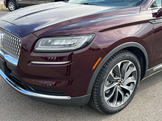 2022 Lincoln Nautilus Reserve