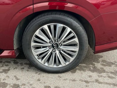 2025 INFINITI QX80 SENSORY